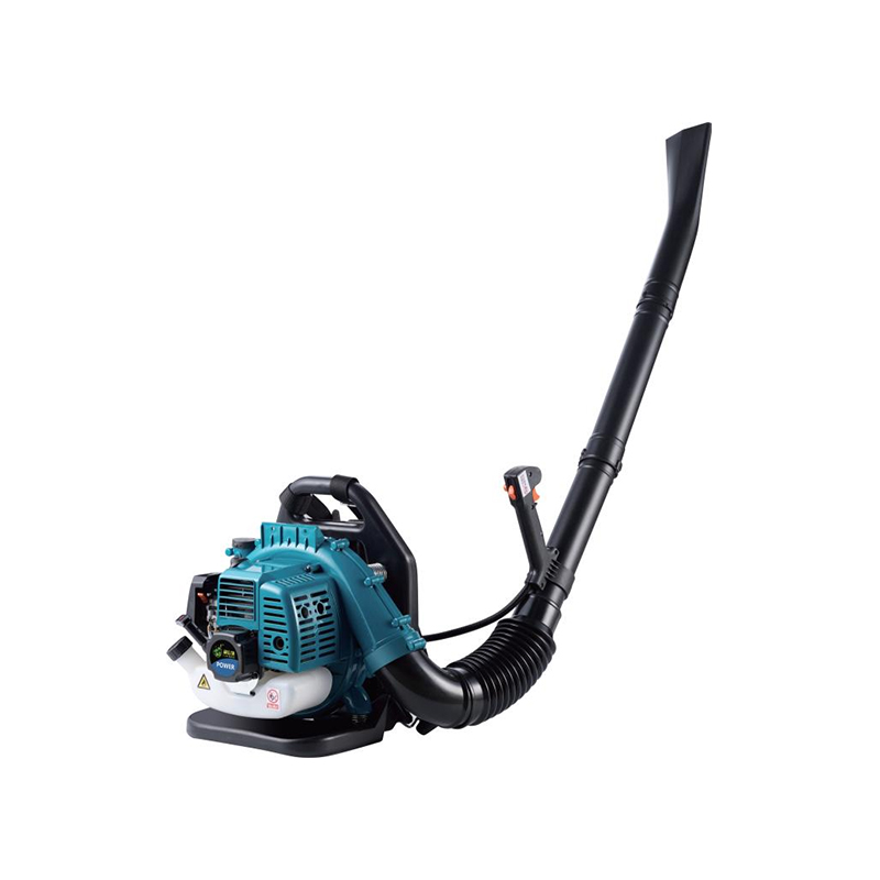 Potencia de gasolina de tamaño pequeño. Comodidad de mano conveniente